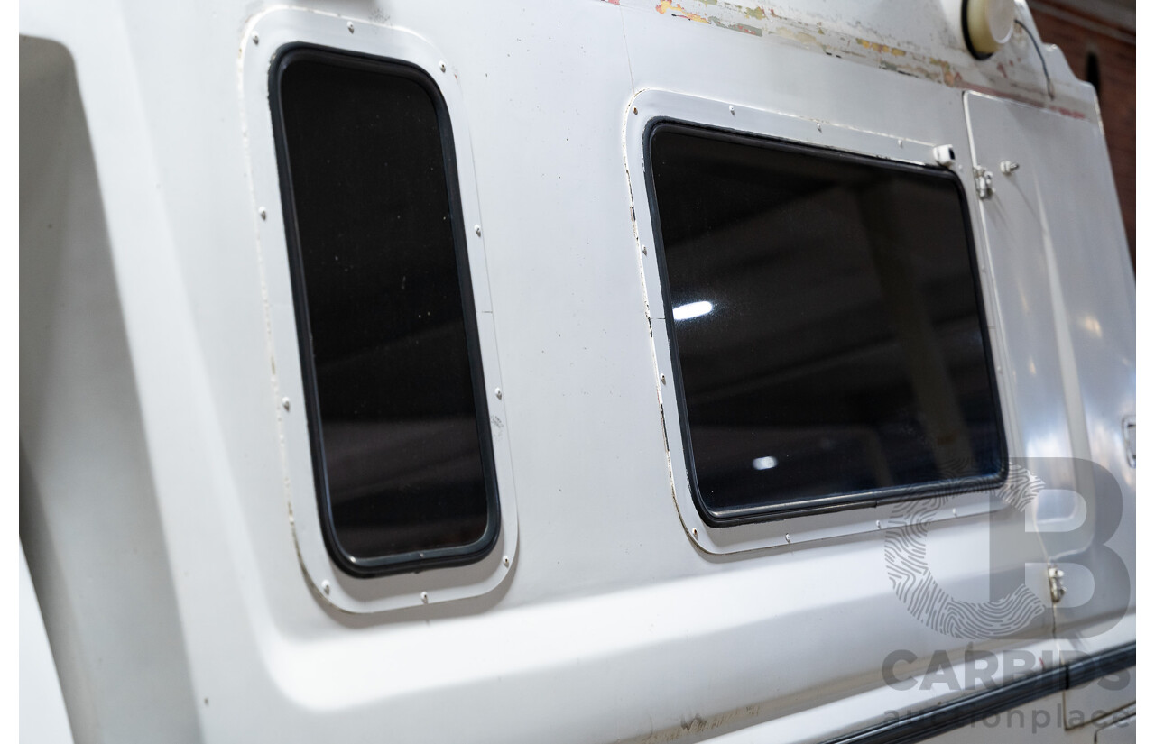 6/1991 Ford F350 Custom (4x4) 2d Ex-Ambulance White V8 5.8L