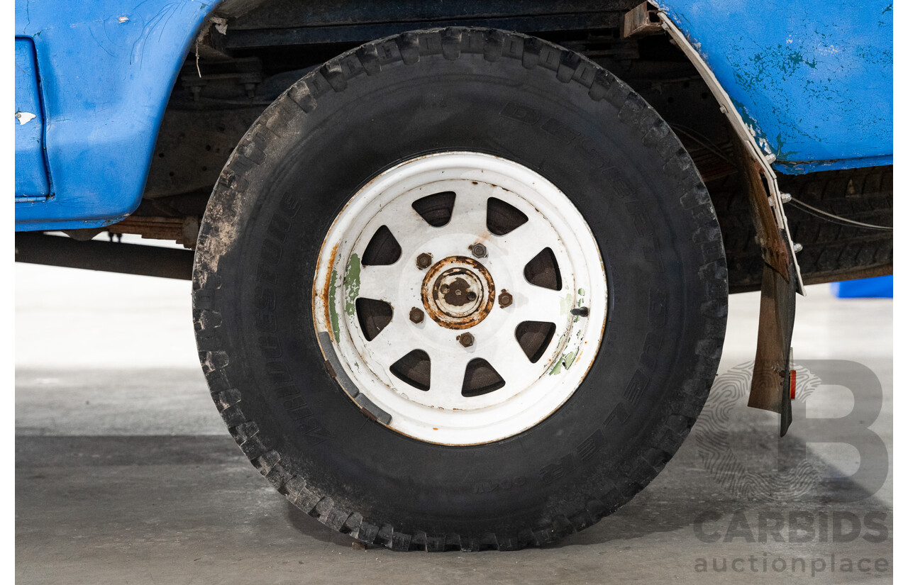 8/1977 Ford F100 Custom (Y-Code) 2d Utility Ex-Ambulance Blue V8 4.9L