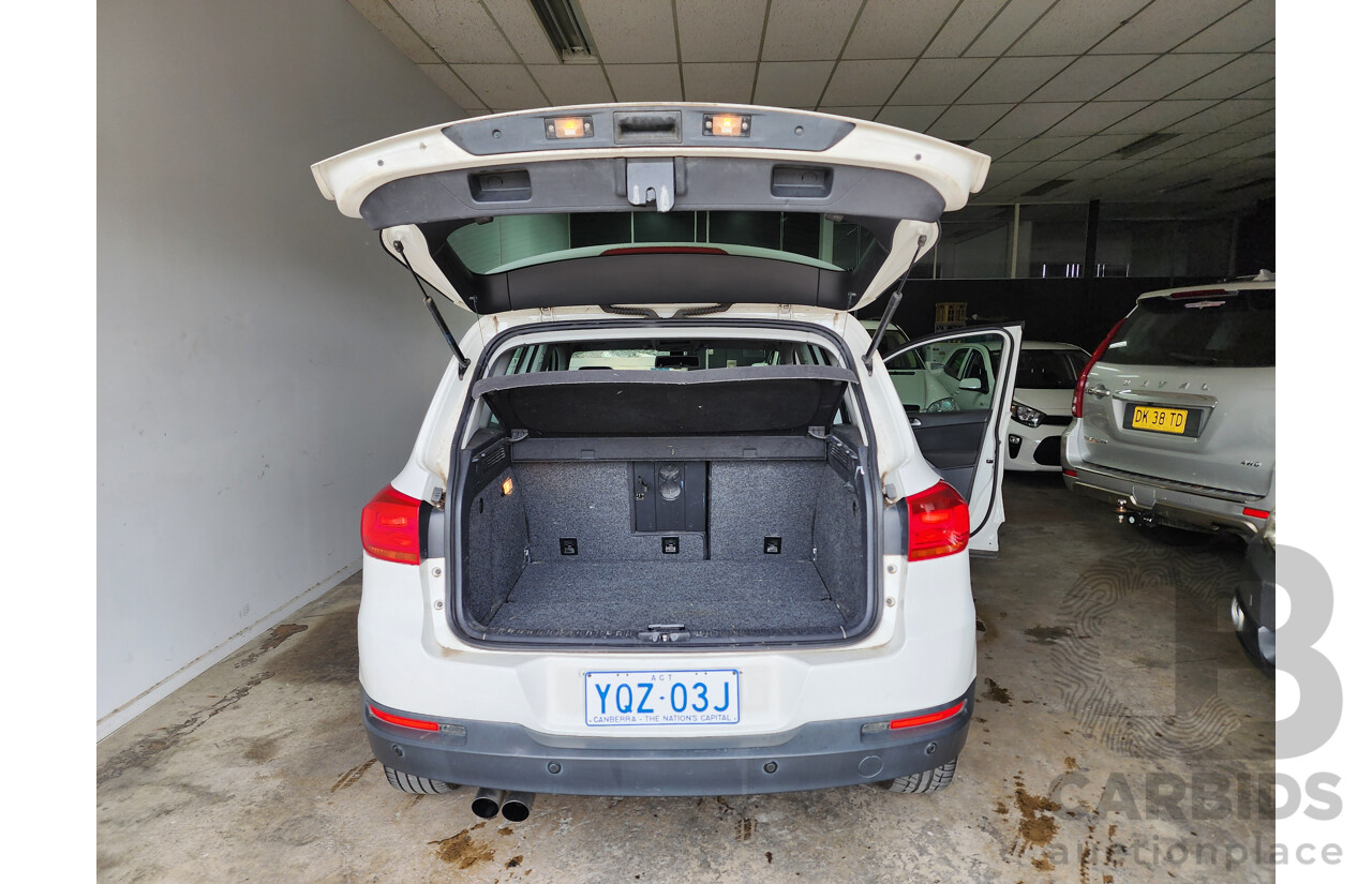 04/2013 Volkswagen Tiguan 103 TDI AWD 5NC MY13 4D Wagon White 2.0L