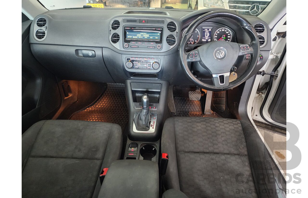 04/2013 Volkswagen Tiguan 103 TDI AWD 5NC MY13 4D Wagon White 2.0L