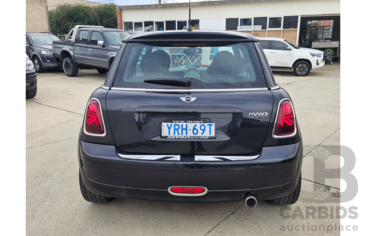 4/2008 Mini Cooper R56 2d Hatchback Astro Black 1.6L