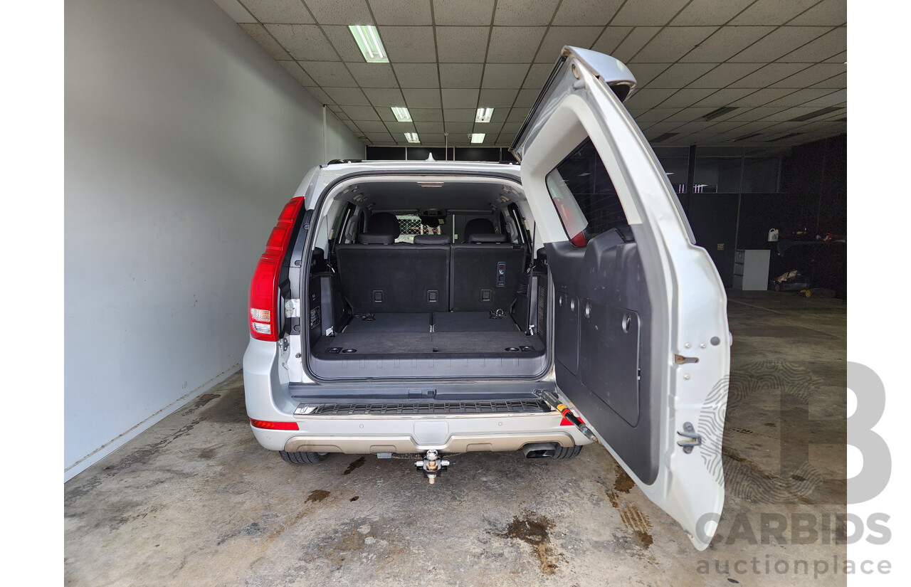 09/2015 Haval H9 PREMIUM (4x4) AWD  4D Wagon Silver 2.0L