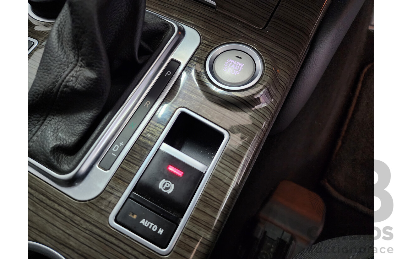 09/2015 Haval H9 PREMIUM (4x4) AWD  4D Wagon Silver 2.0L