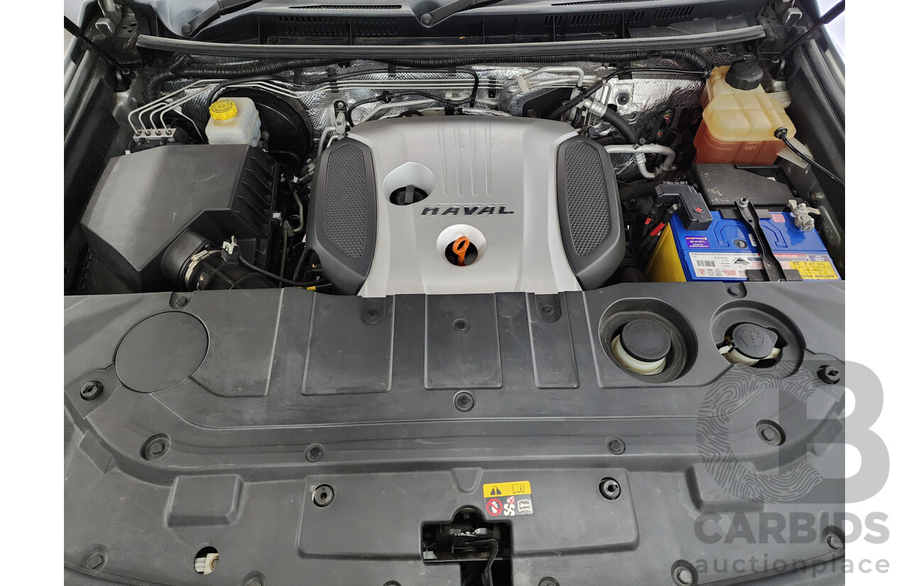 09/2015 Haval H9 PREMIUM (4x4) AWD  4D Wagon Silver 2.0L