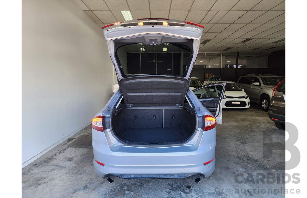 04/2012 Ford Mondeo TITANIUM FWD MC 5D Hatchback Grey 2.0L