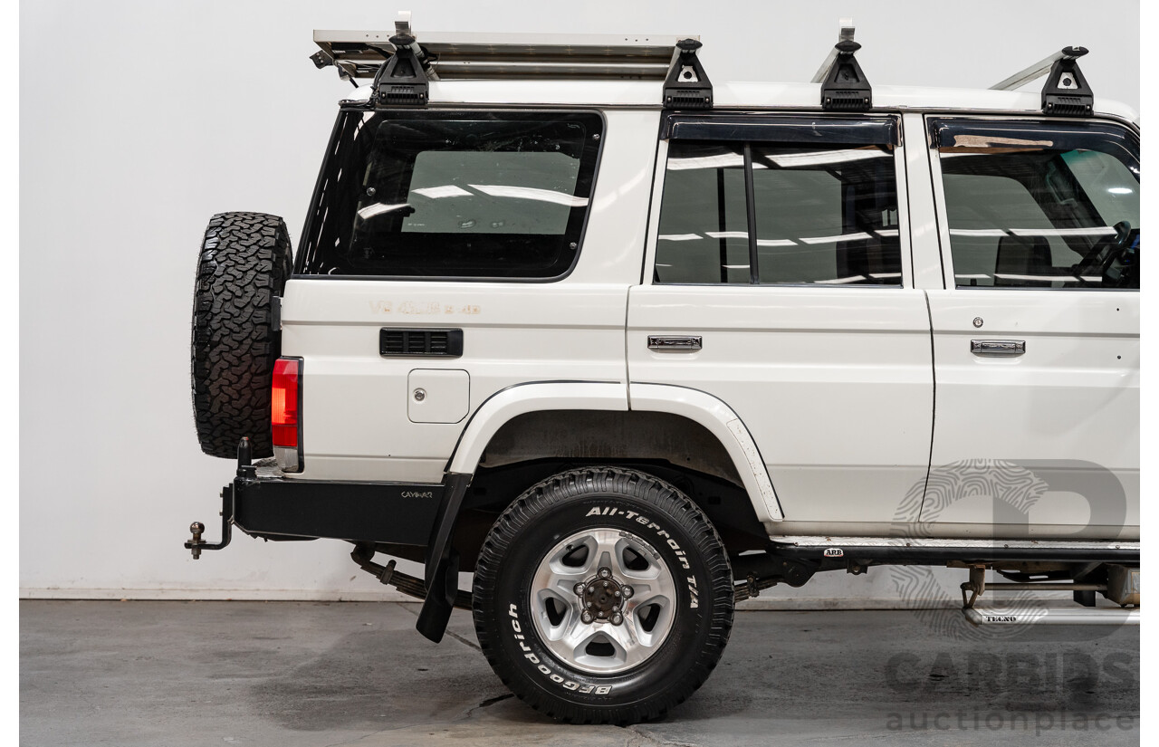 1/2009 Toyota Landcruiser GXL (4x4) VDJ76R 09 Upgrade 4d Wagon White Turbo Diesel V8 4.5L