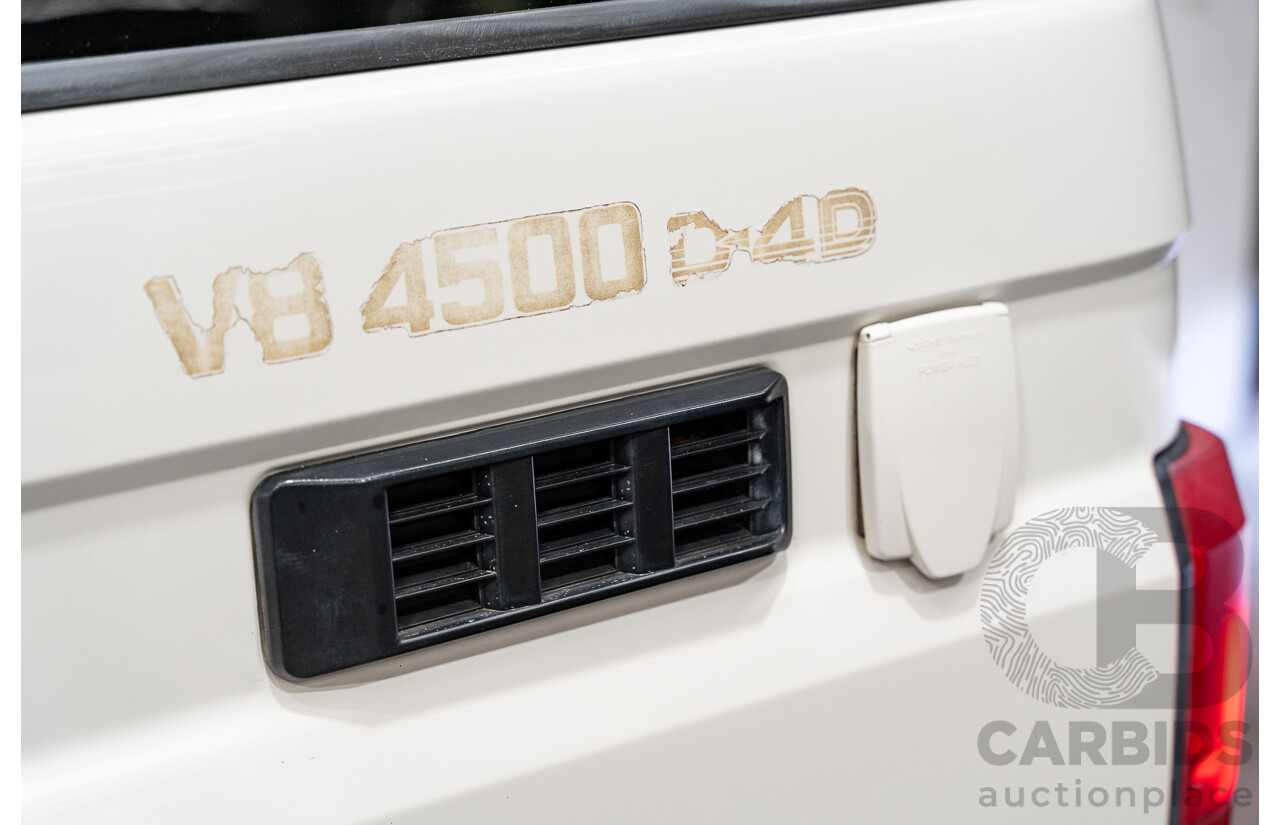 1/2009 Toyota Landcruiser GXL (4x4) VDJ76R 09 Upgrade 4d Wagon White Turbo Diesel V8 4.5L