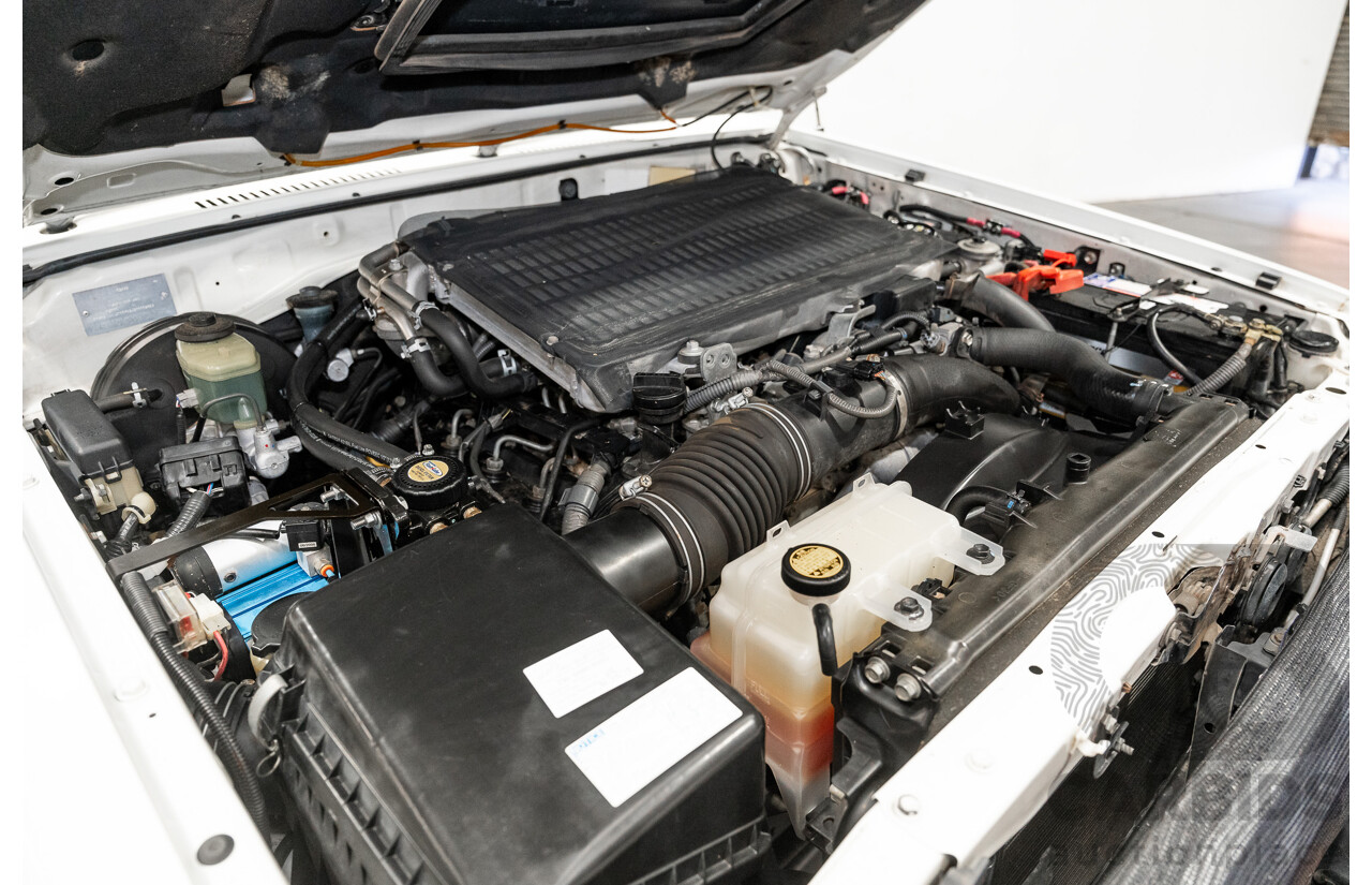 1/2009 Toyota Landcruiser GXL (4x4) VDJ76R 09 Upgrade 4d Wagon White Turbo Diesel V8 4.5L