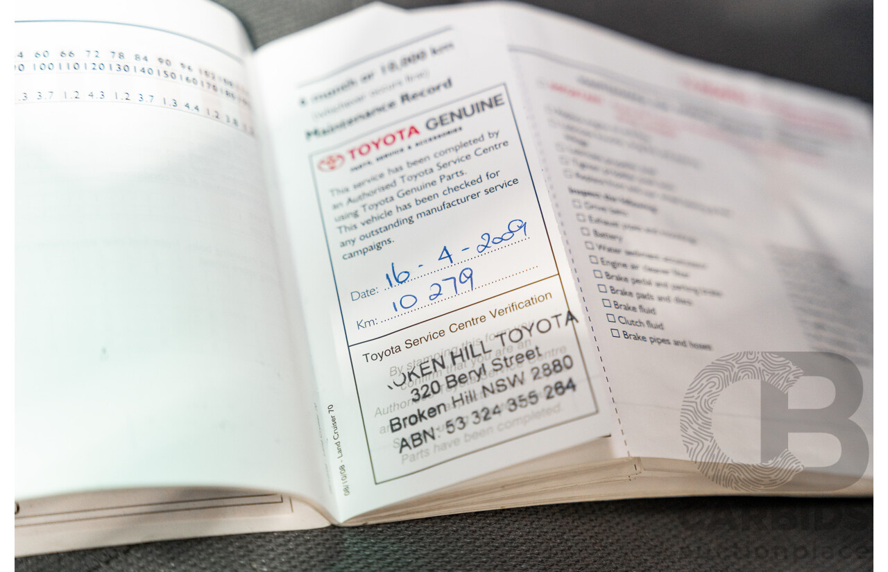 1/2009 Toyota Landcruiser GXL (4x4) VDJ76R 09 Upgrade 4d Wagon White Turbo Diesel V8 4.5L