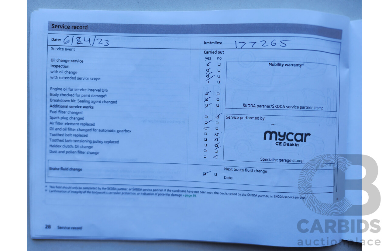 04/2014 Skoda Octavia 103 TSI AMBITION PLUS FWD NE 5D Hatchback White 1.4L