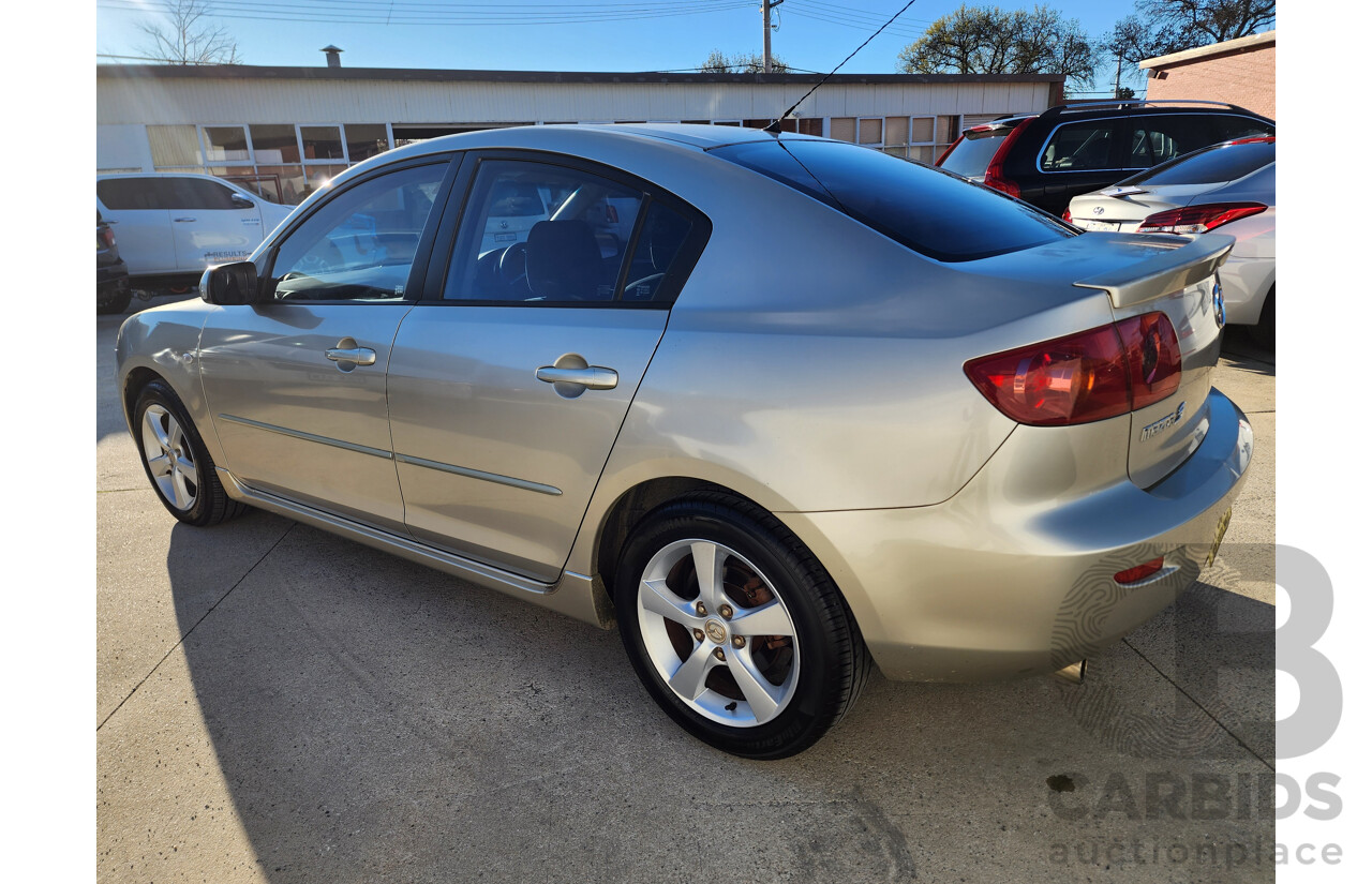 01/2005 Mazda Mazda3 MAXX SPORT FWD BK 4D Sedan Silver 2.0L