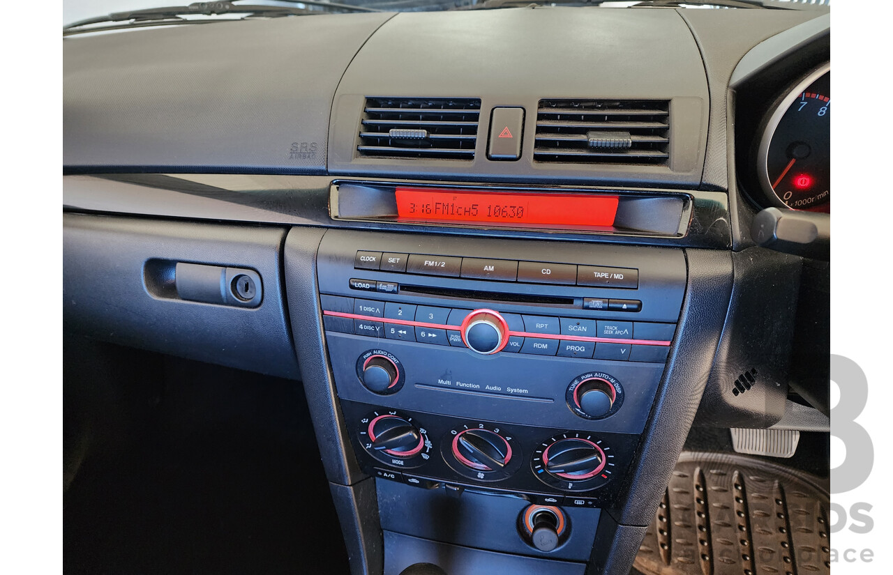 01/2005 Mazda Mazda3 MAXX SPORT FWD BK 4D Sedan Silver 2.0L