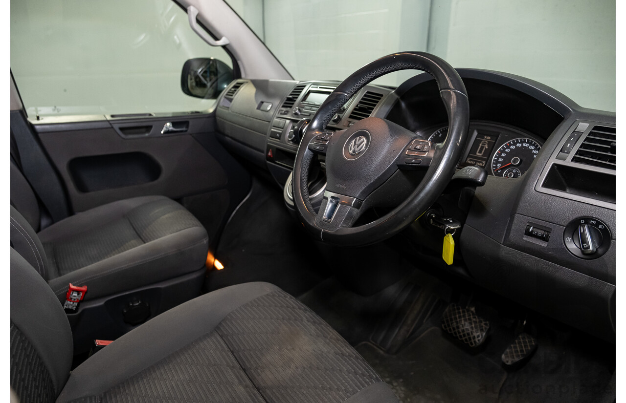 4/2014 Volkswagen Multivan Comfortline TDI340 T5 MY13 4d Wagon Metallic Grey Turbo Diesel 2.0L - 7 Seater