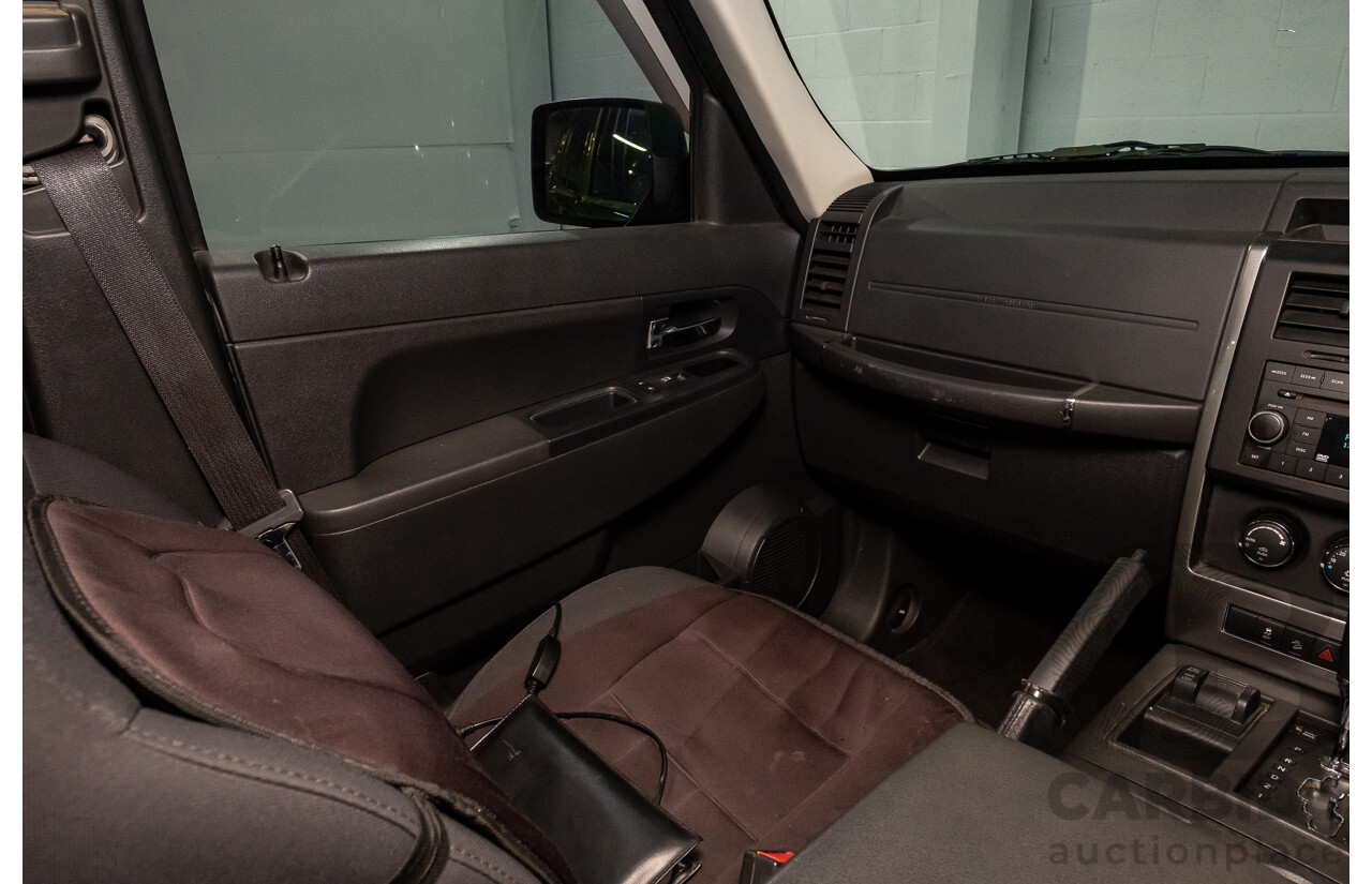 12/2010 Jeep Cherokee Sport (4x4) KK 4d Wagon Metallic Green V6 3.7L