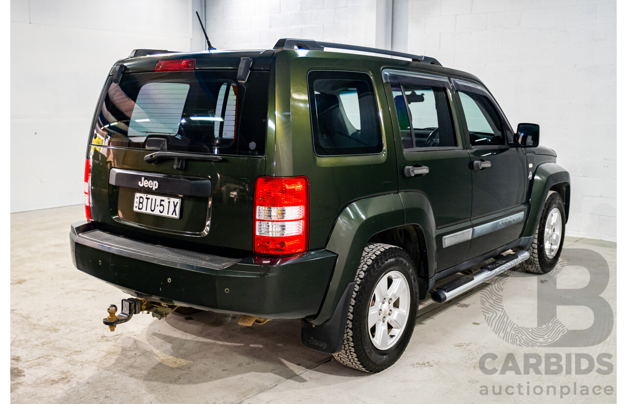 12/2010 Jeep Cherokee Sport (4x4) KK 4d Wagon Metallic Green V6 3.7L