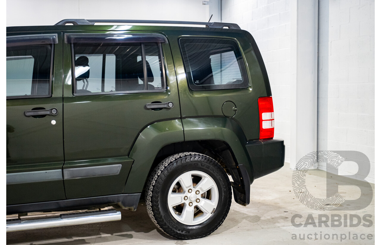 12/2010 Jeep Cherokee Sport (4x4) KK 4d Wagon Metallic Green V6 3.7L