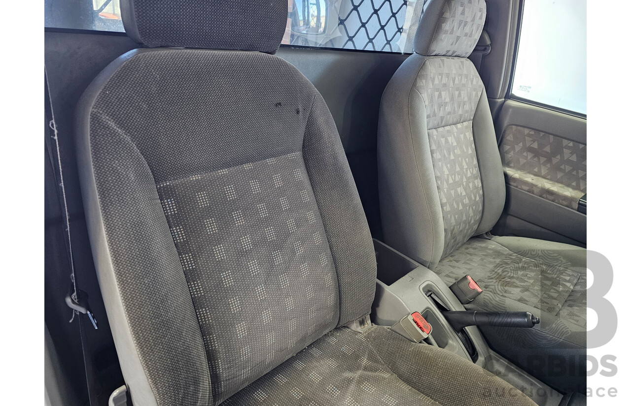 2/2006 Holden Rodeo LX RA MY06 UPGRADE C/Chas White 3.6L