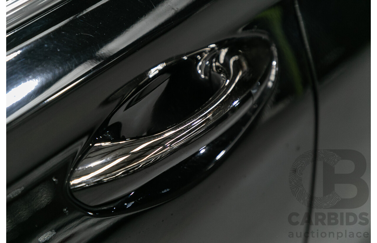 11/2018 Hyundai Santa Fe Highlander (4x4) TM MY19 4d Wagon Phantom Black Turbo Diesel 2.2L - 7 Seater