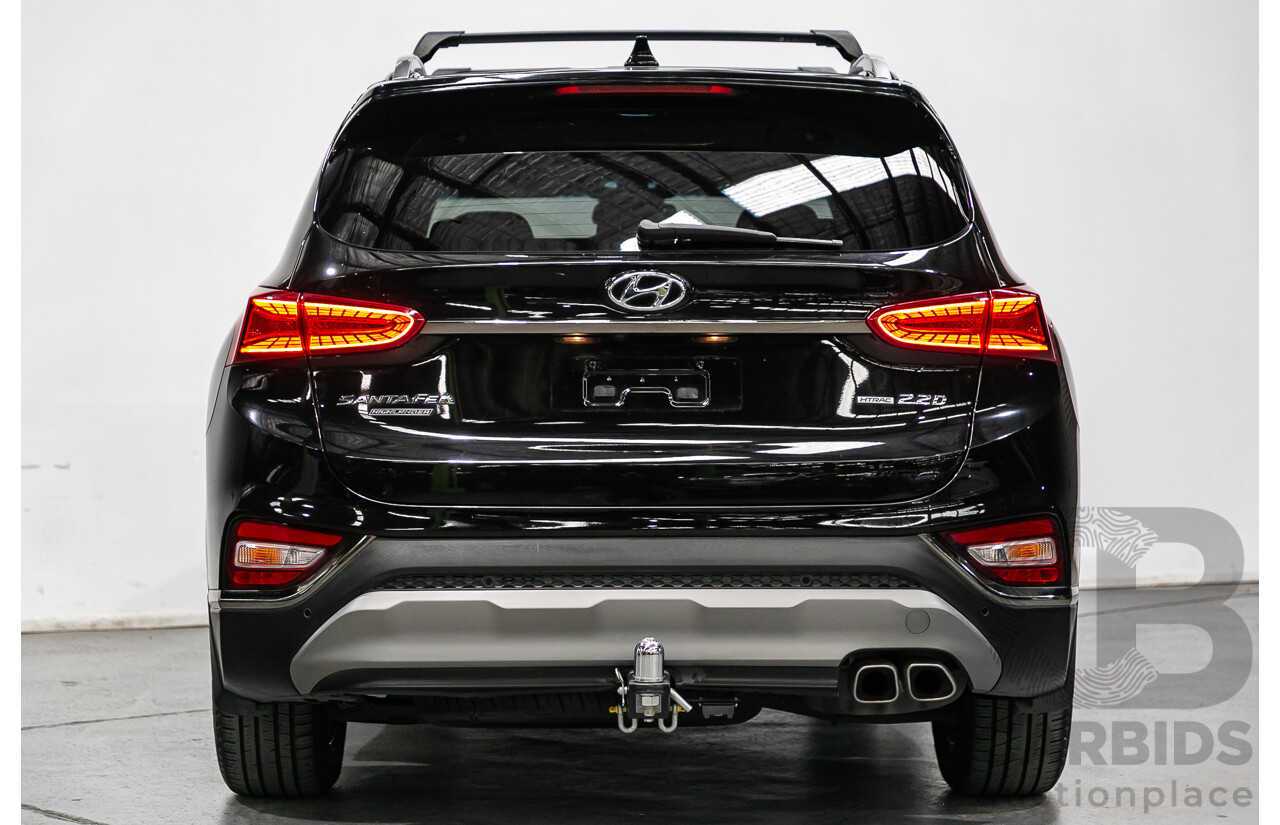 11/2018 Hyundai Santa Fe Highlander (4x4) TM MY19 4d Wagon Phantom Black Turbo Diesel 2.2L - 7 Seater