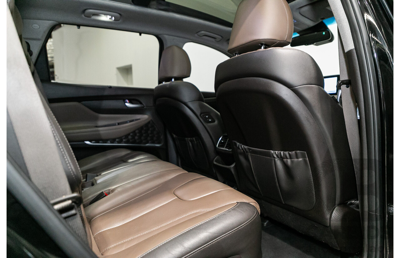 11/2018 Hyundai Santa Fe Highlander (4x4) TM MY19 4d Wagon Phantom Black Turbo Diesel 2.2L - 7 Seater