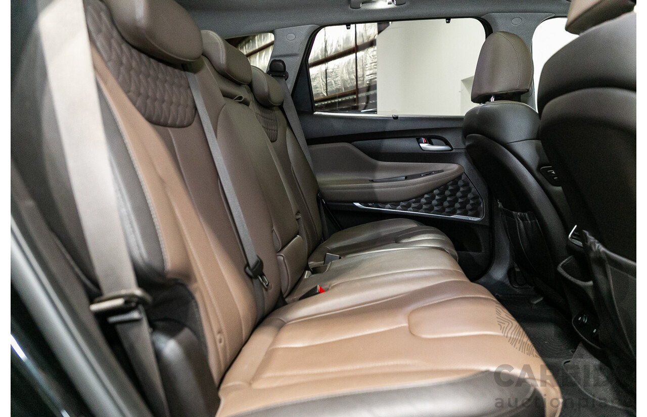 11/2018 Hyundai Santa Fe Highlander (4x4) TM MY19 4d Wagon Phantom Black Turbo Diesel 2.2L - 7 Seater