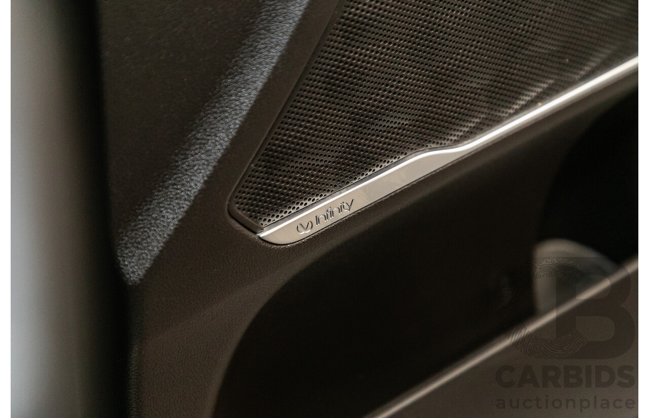 11/2018 Hyundai Santa Fe Highlander (4x4) TM MY19 4d Wagon Phantom Black Turbo Diesel 2.2L - 7 Seater