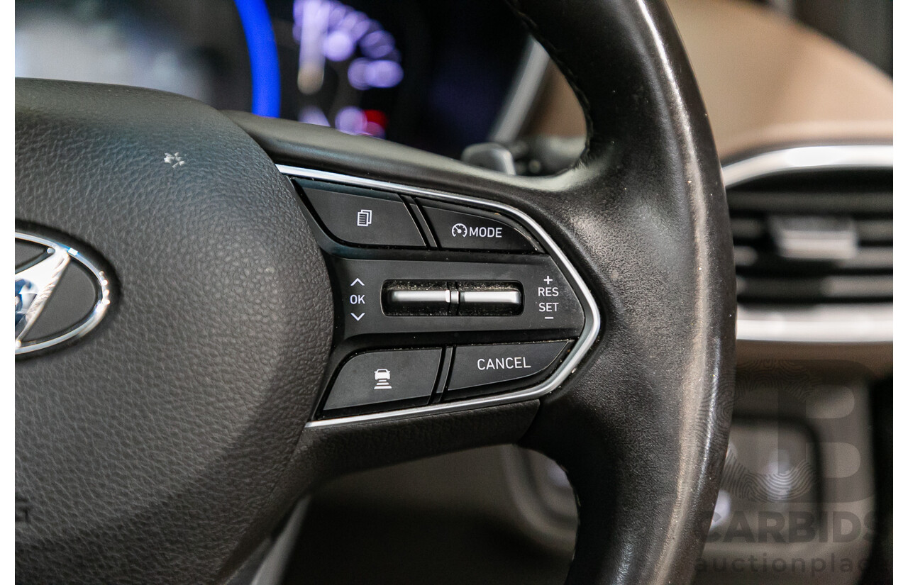 11/2018 Hyundai Santa Fe Highlander (4x4) TM MY19 4d Wagon Phantom Black Turbo Diesel 2.2L - 7 Seater