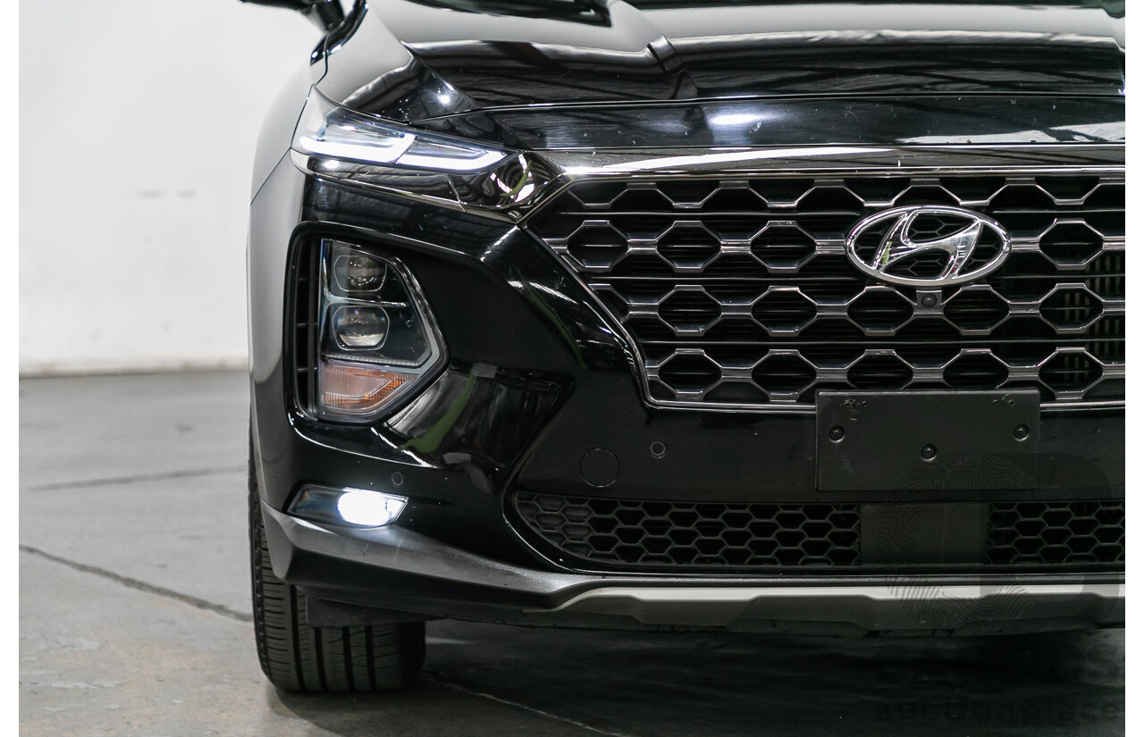11/2018 Hyundai Santa Fe Highlander (4x4) TM MY19 4d Wagon Phantom Black Turbo Diesel 2.2L - 7 Seater