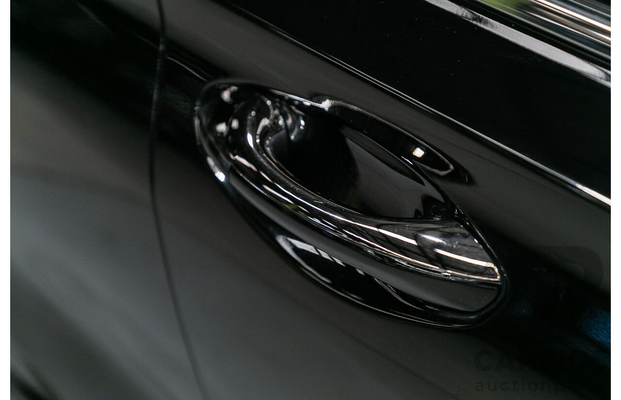 11/2018 Hyundai Santa Fe Highlander (4x4) TM MY19 4d Wagon Phantom Black Turbo Diesel 2.2L - 7 Seater