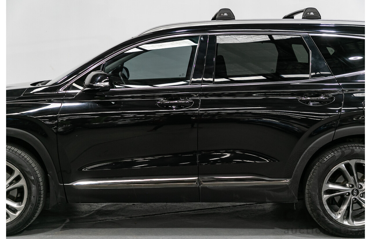 11/2018 Hyundai Santa Fe Highlander (4x4) TM MY19 4d Wagon Phantom Black Turbo Diesel 2.2L - 7 Seater