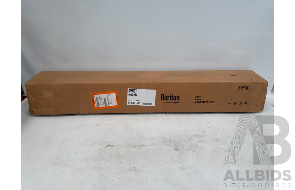 Raritan PX Range - Intelligent Rack Distribution Unit PDU