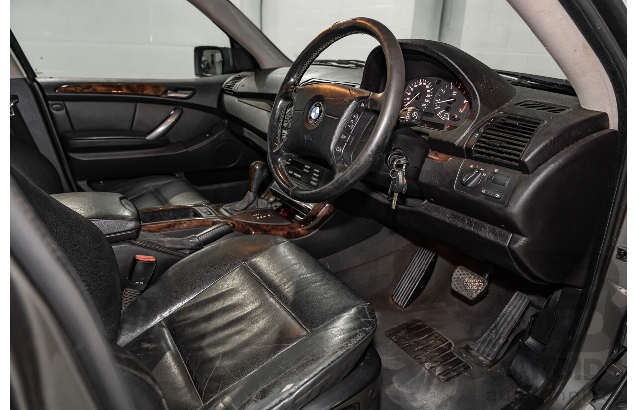 1/2004 BMW X5 4.4i E53 (4x4) 4d Wagon Metallic Grey V8 4.4L