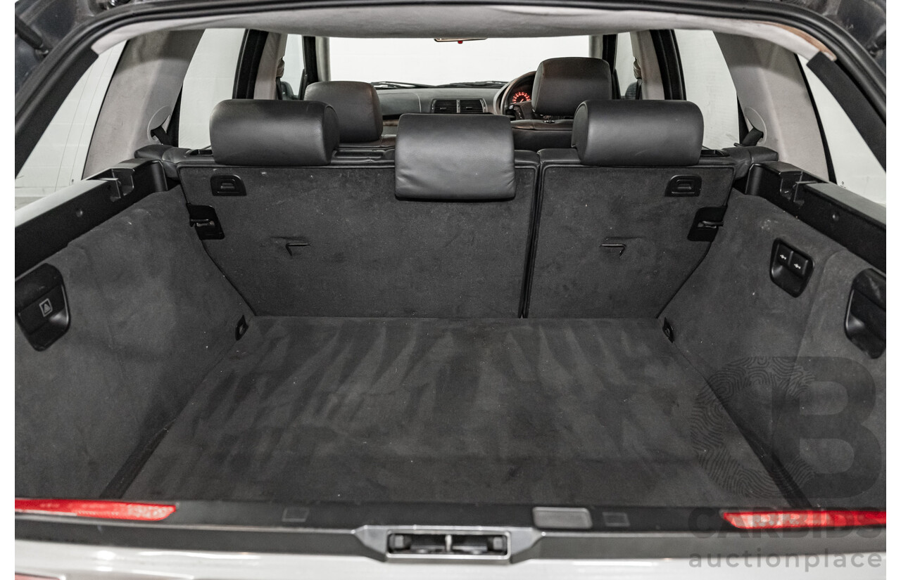 1/2004 BMW X5 4.4i E53 (4x4) 4d Wagon Metallic Grey V8 4.4L