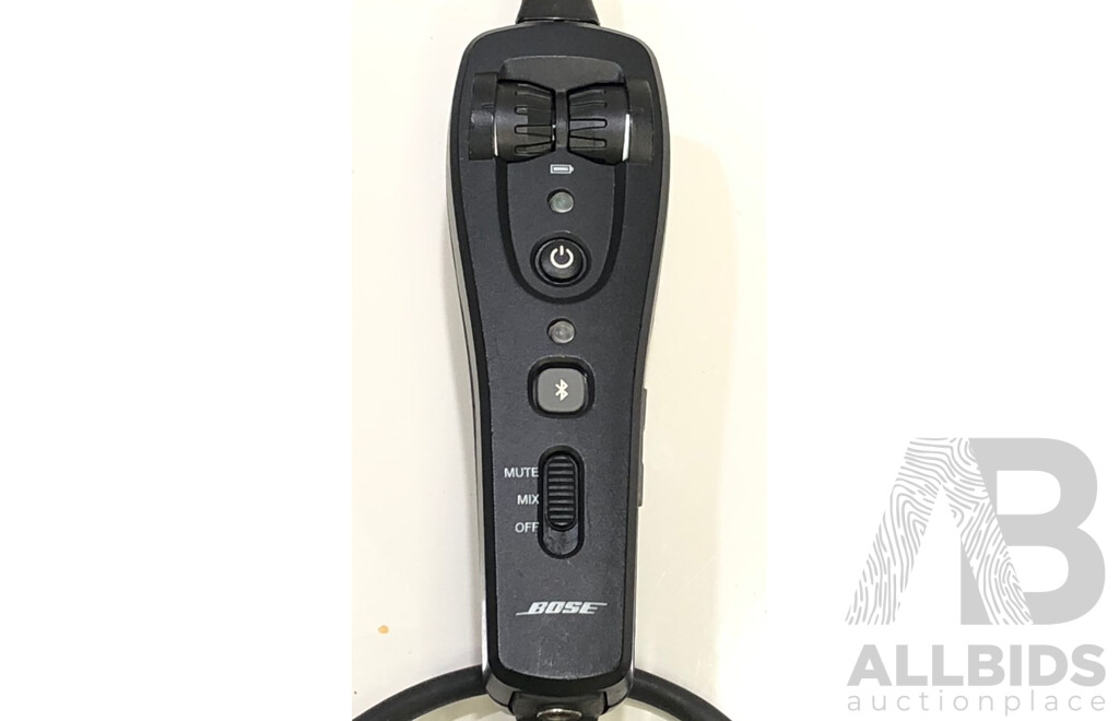 Bose A20 Aviation Headset with Bluetooth