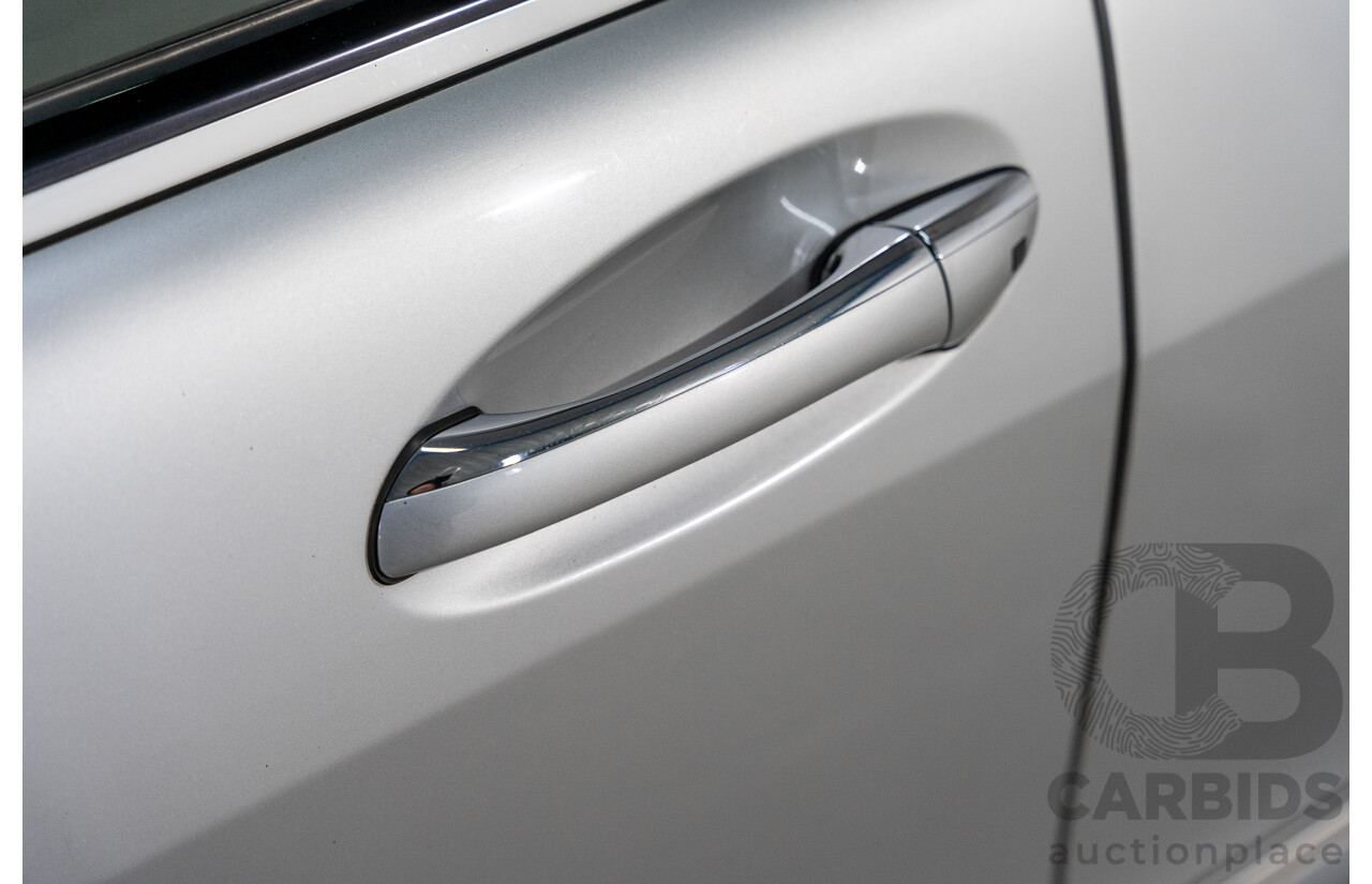 12/2000 Mercedes Benz S320 W220 4d Sedan Brilliant Silver Metallic V6 3.2L