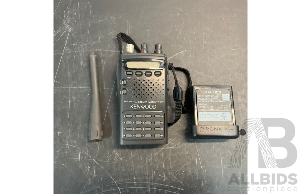 KENWOOD TK-208 VF FM Transceiver - Lot of 4