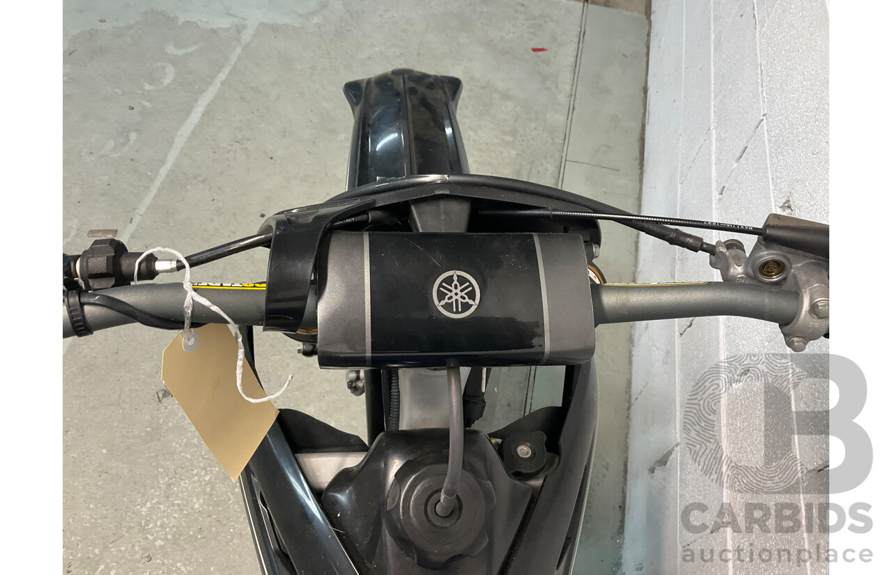 YAMAHA 125cc Dirt Bike