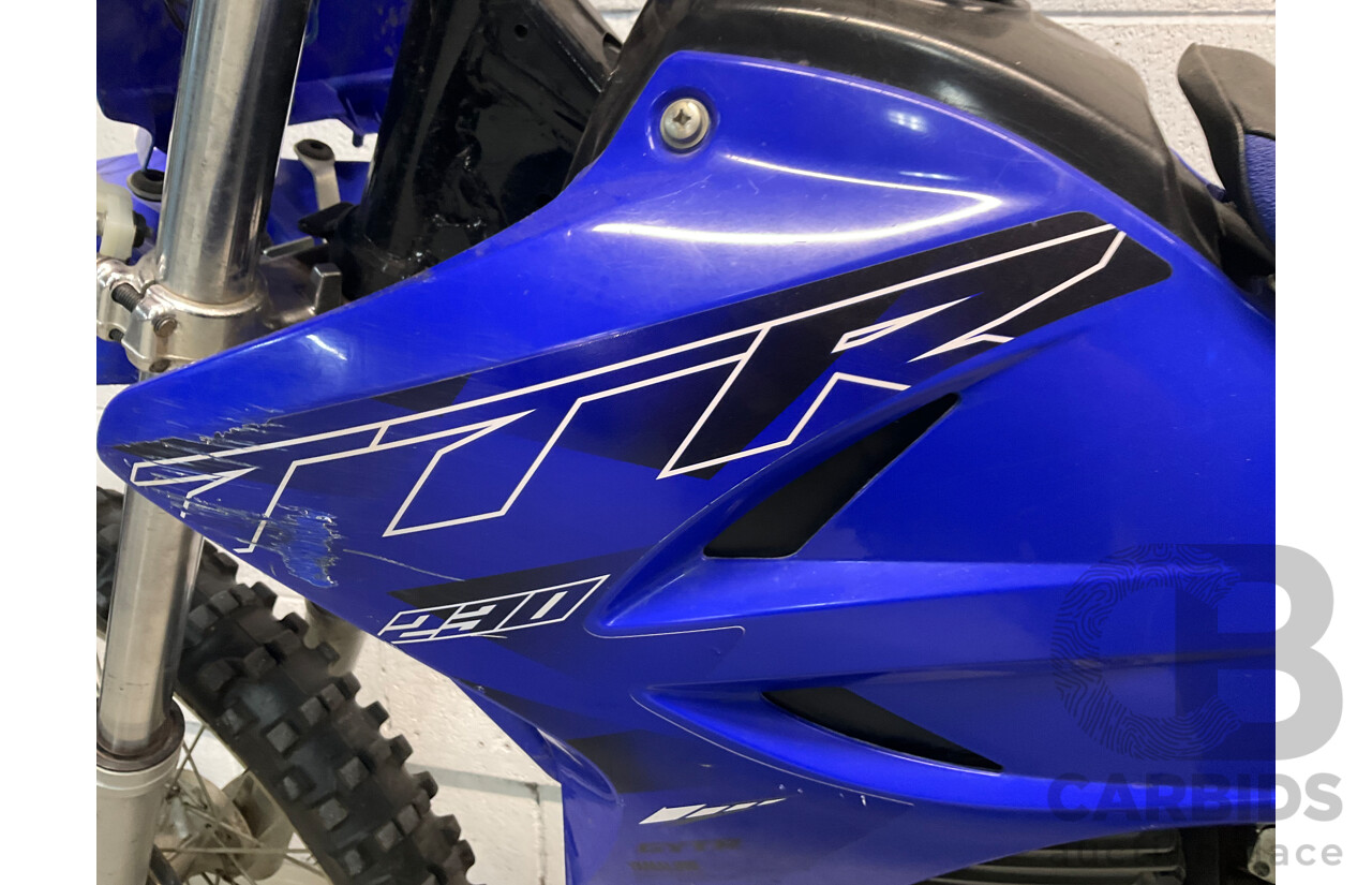YAMAHA TTR 230cc Dirt Bike