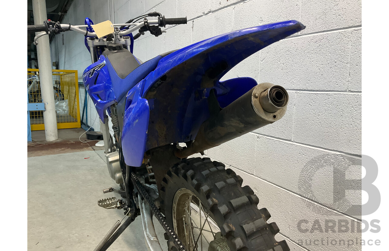 YAMAHA TTR 230cc Dirt Bike