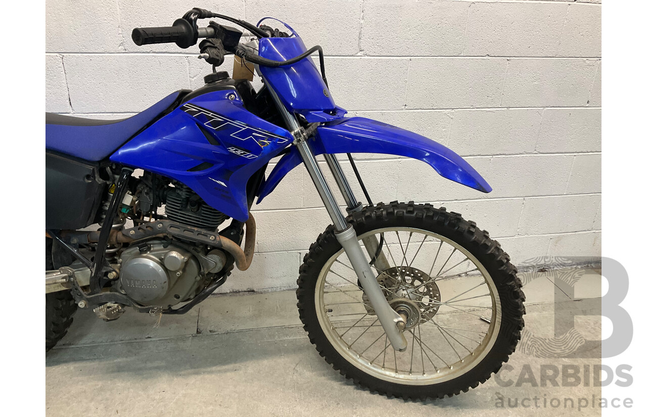 YAMAHA TTR 230cc Dirt Bike