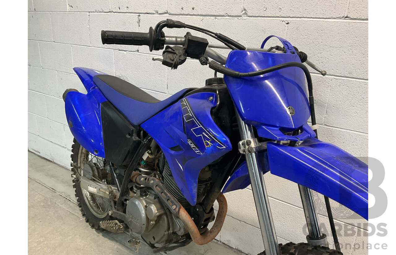 YAMAHA TTR 230cc Dirt Bike