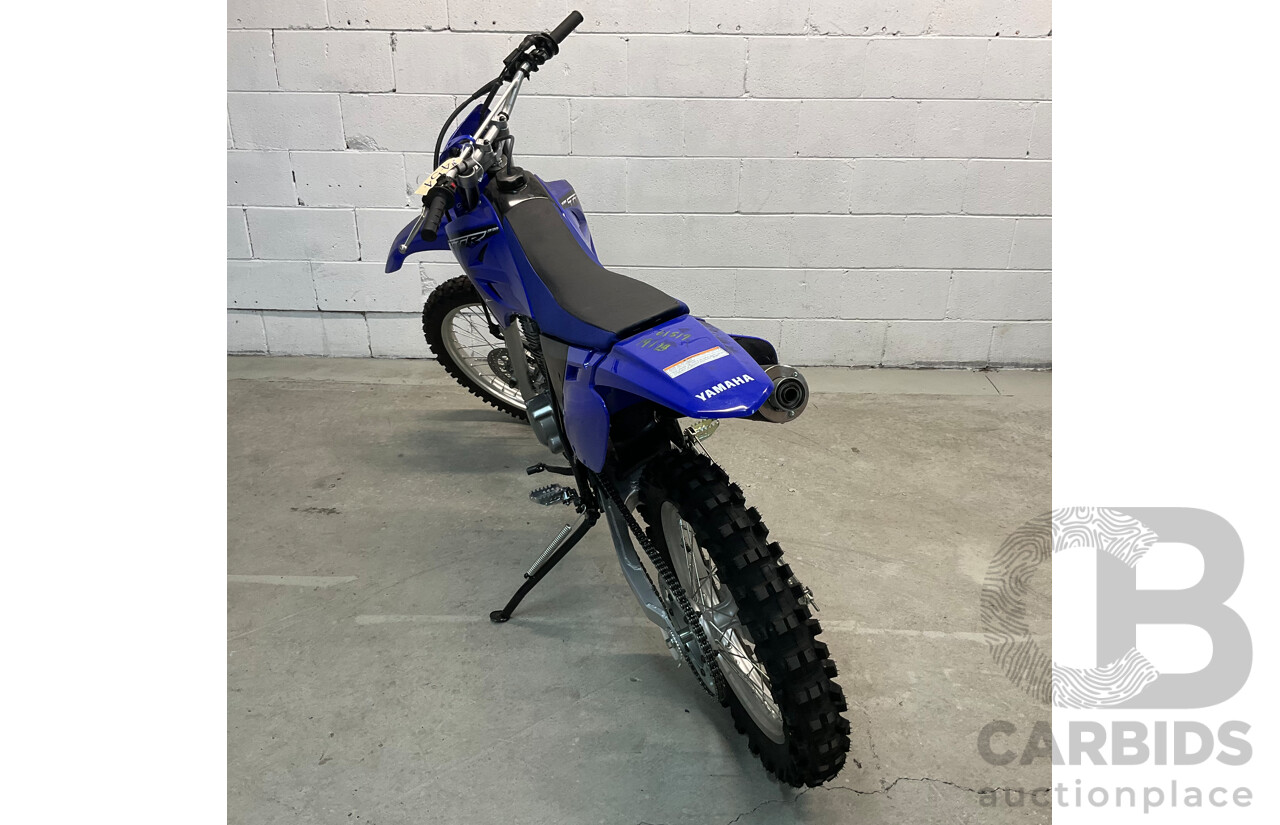 YAMAHA TTR230 Dirt Bike