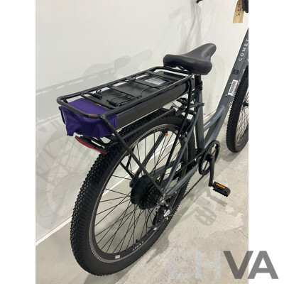 PEDAL Comet 2 Bike (Size M)