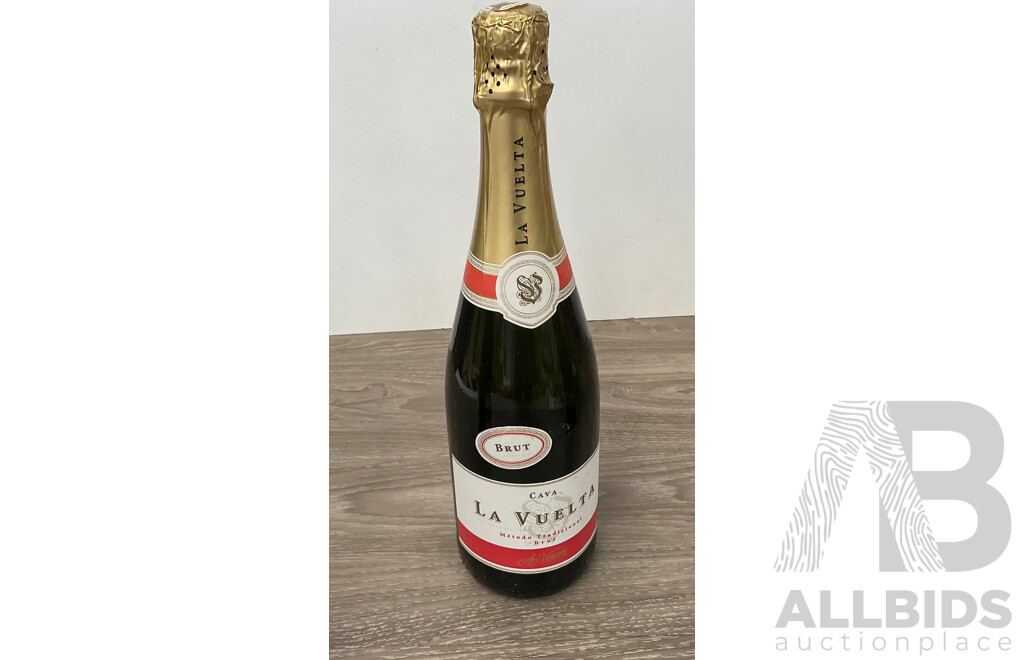 PROSECCO Revino, ROCK PAPER SCISSOR Sparkling Brut Cuvee & CAVA La Vuelta Brut & the IMPRESSIONIST Pinot Noir  - Lot of 4
