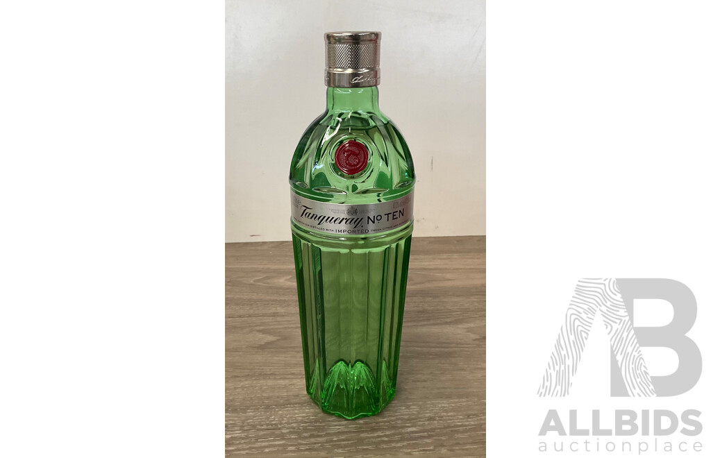 TANQUERAY London Dry Gin 700ml & NO.Ten Gin 700mL & FIREBALL Cinnamon Whisky 700ml -  Lot of 3