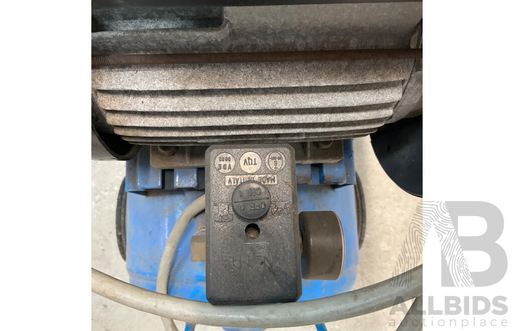 SCORPION XR390 Air Compressors