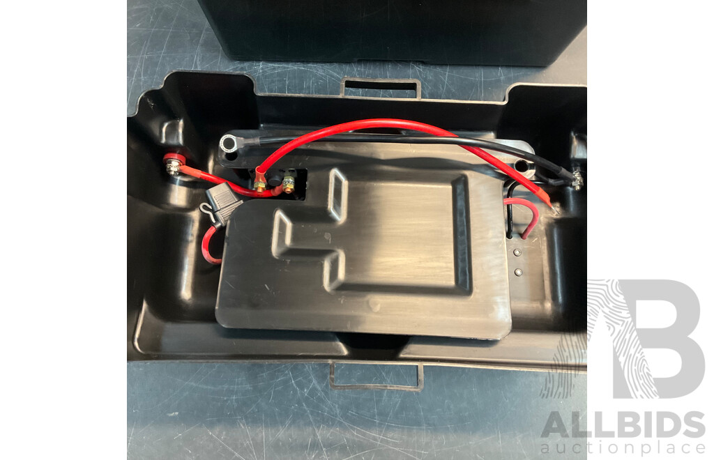 Big Rig Battery Box Lot of 15 - Lot 1547248 | ALLBIDS