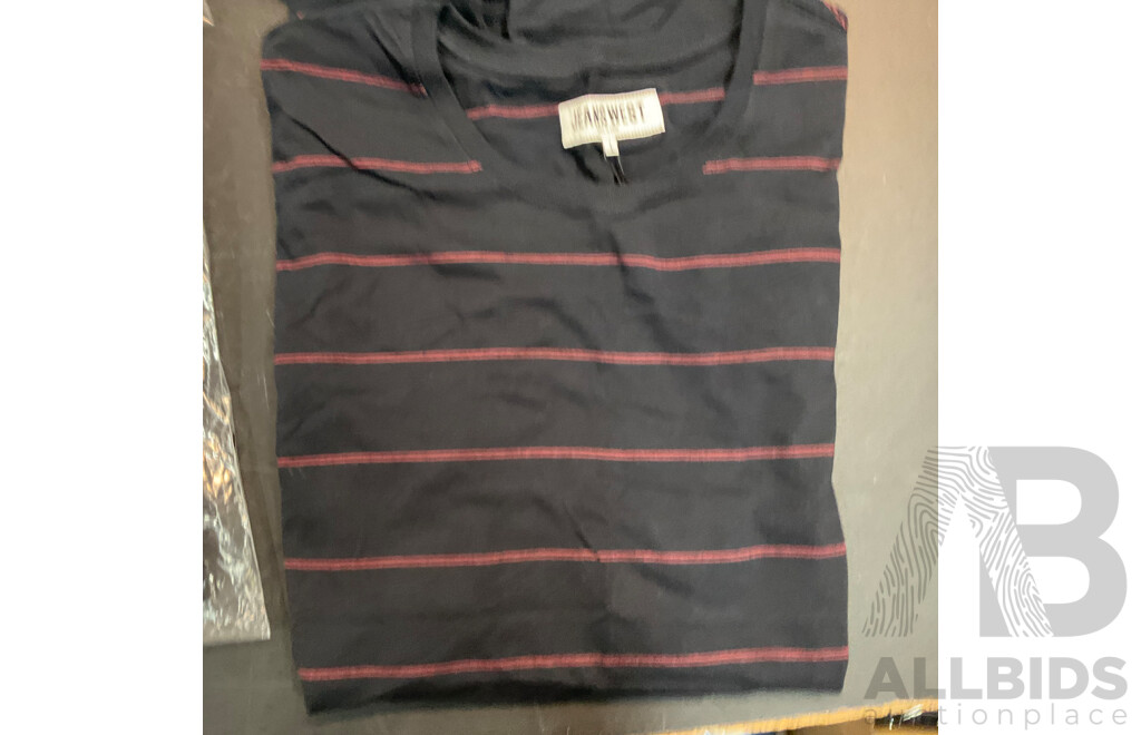 Assorted of JEANSWEST T-shirt/Shirt/POLO  (Size L ) - Lot of 10