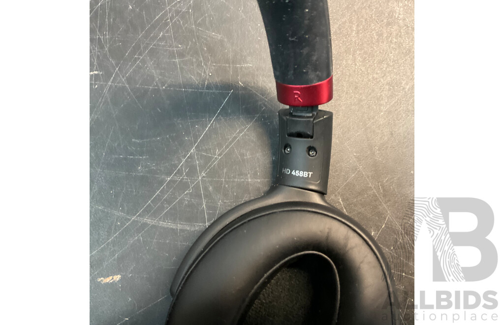 SENNHEISER Noise Cancelling Wireless Headphones - HD458BT &HD450BT