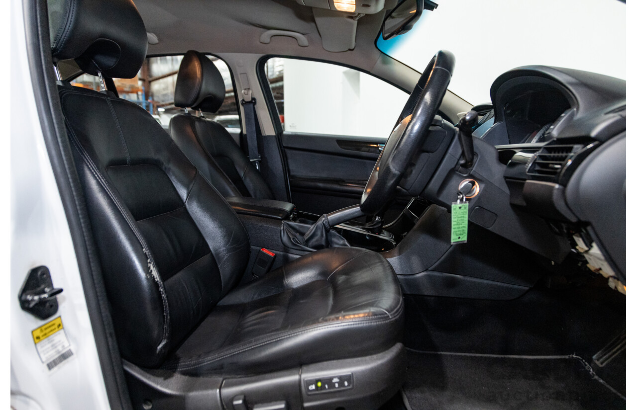 9/2009 Ford G6E Turbo FG 4d Sedan White Turbo 4.0L